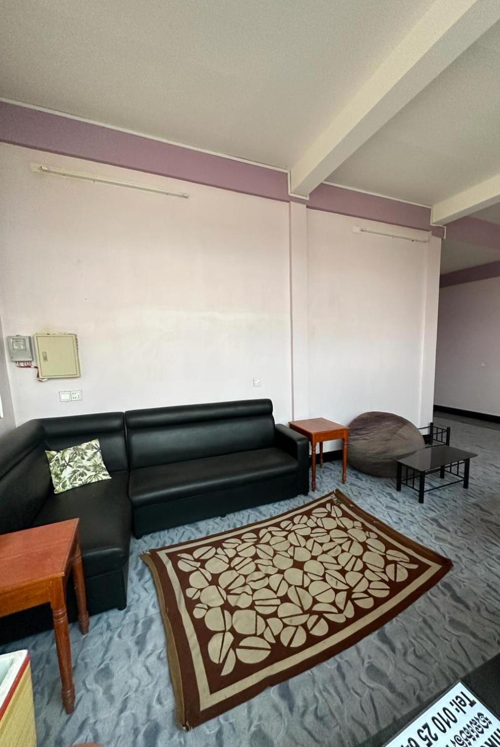 קמפוט The Vibe Guesthouse מראה חיצוני תמונה